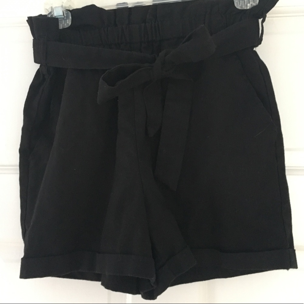 Sapphire Red black shorts